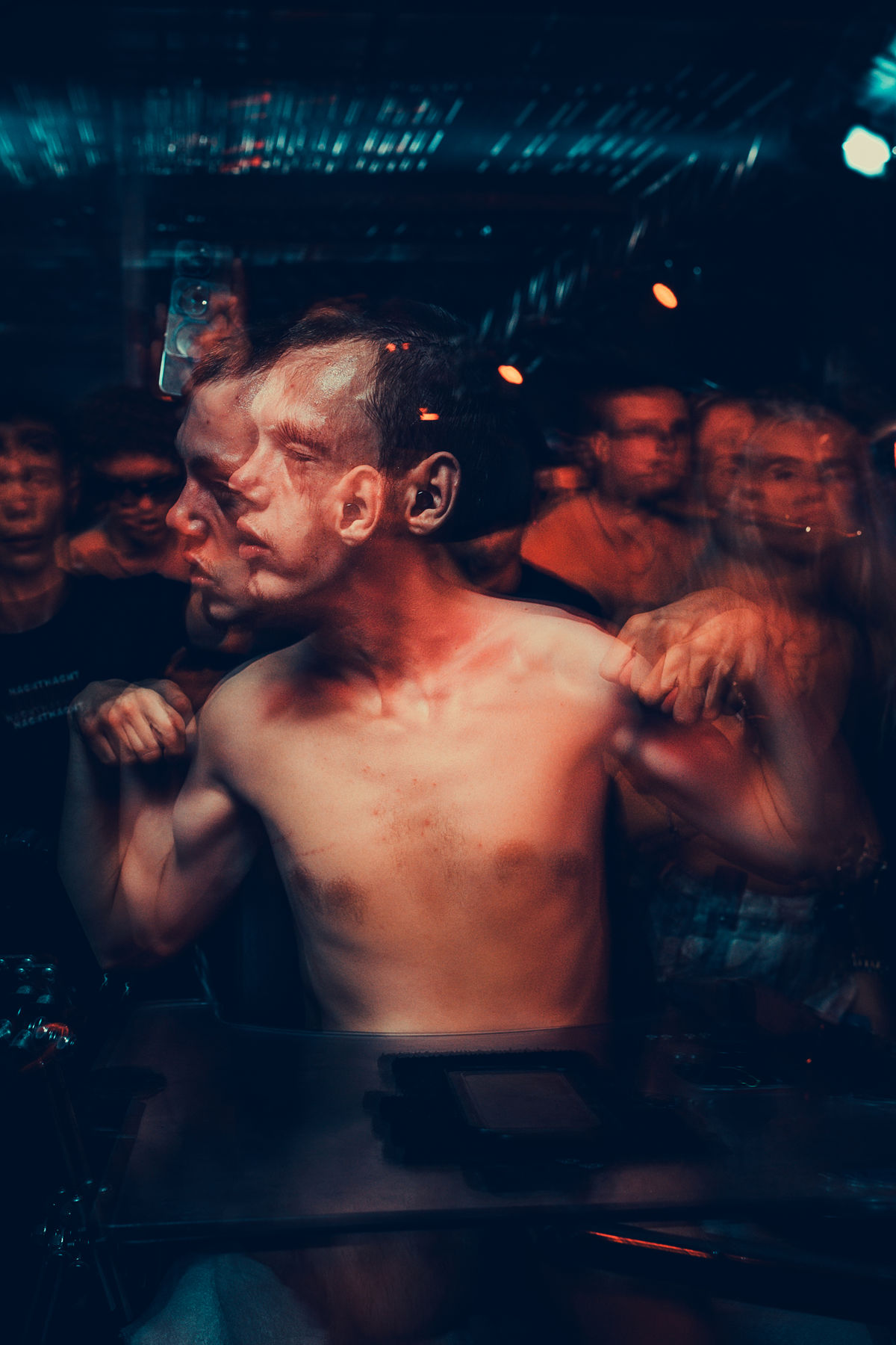 Loading... just a sec